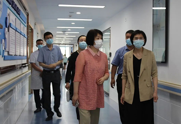 武漢市殘聯(lián)黨組書記、理事長李紅敬等領導到德誠實地考察調(diào)研