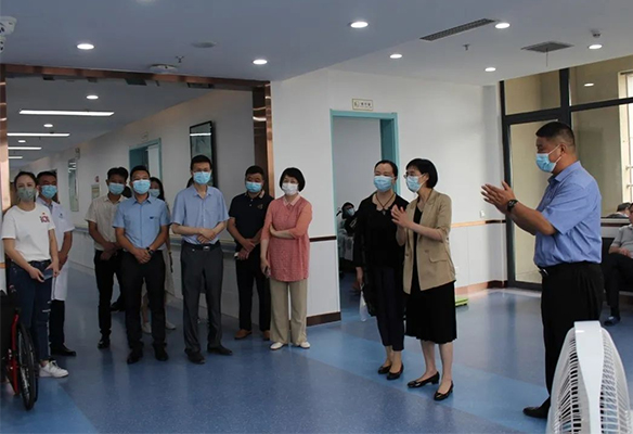 武漢市殘聯(lián)黨組書記、理事長李紅敬等領導到德誠實地考察調(diào)研