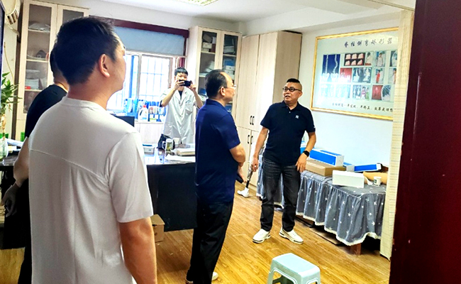 湖南省殘聯(lián)領導蒞臨長沙德誠精博參觀指導