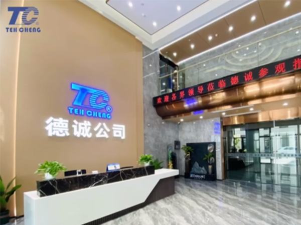 奧索暴風(fēng)模特征集指定試穿地點(diǎn)——武漢德誠(chéng)義肢